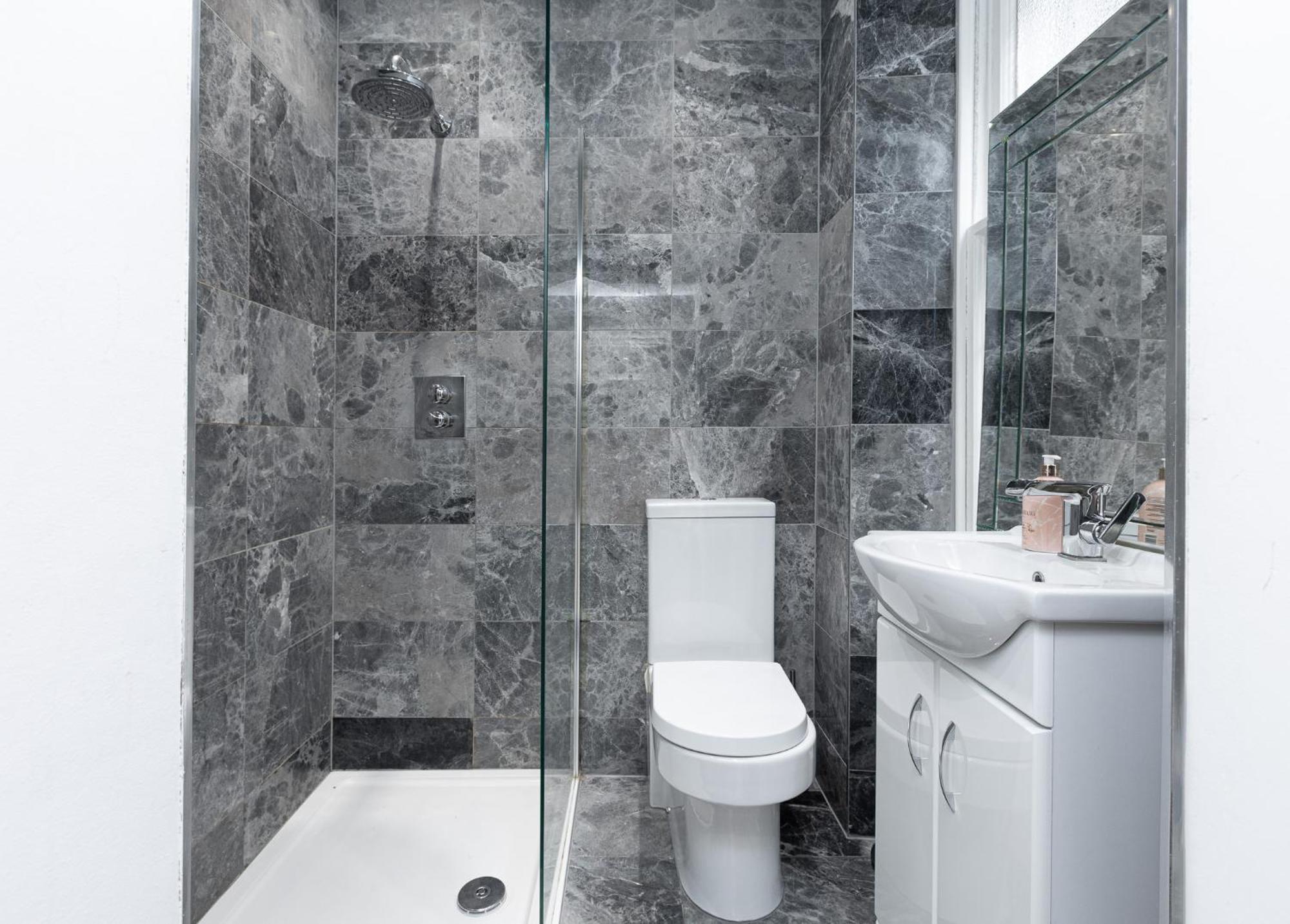 Modern 4 Bdr 3 Bth Apt Minutes From Edgware Road London Exterior photo